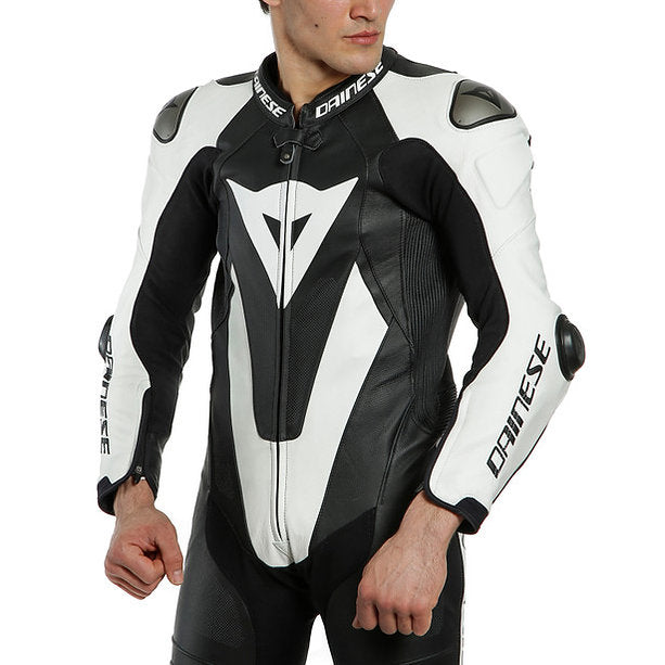 Dainese Laguna Seca 5 1Pc Leather Suit Perf. S/T(Warehouse stock)