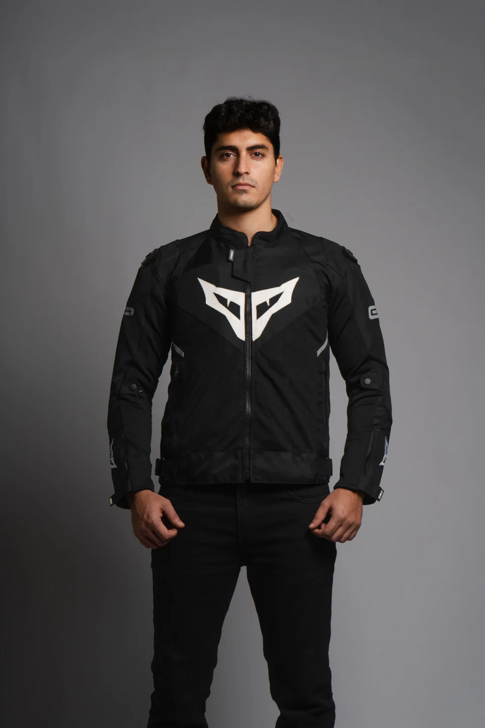 dsg-gpx-_black_white-riding-jacket-2 GPX Riding Jacket - Image 1